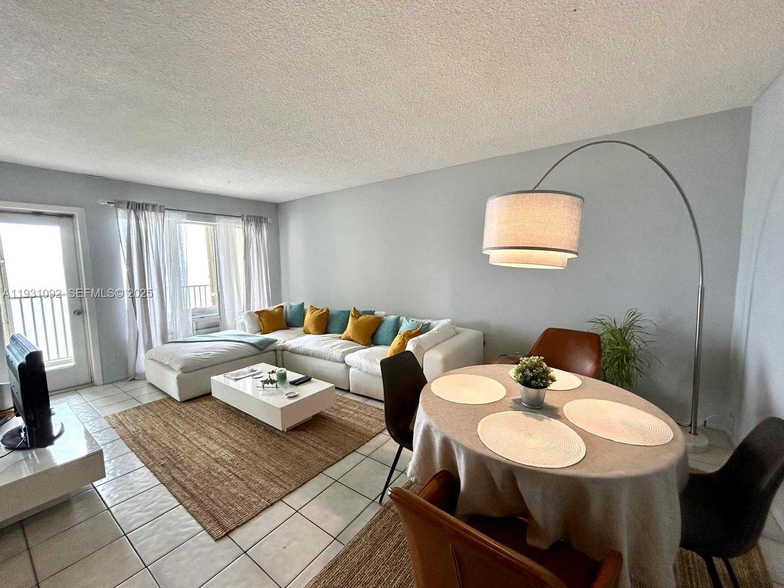 Small Image of 750 NORTH OCEAN BLVD #1106, Pompano Beach Number 4