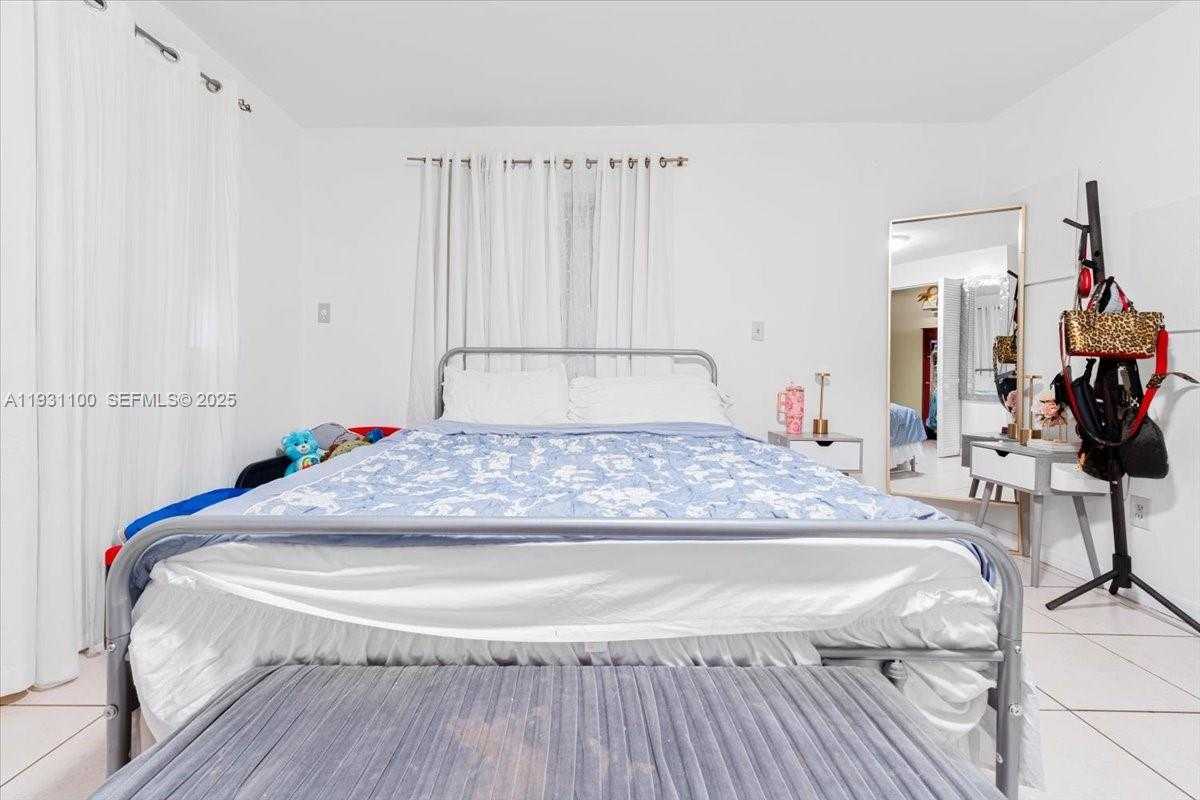 Small Image of 317 WEST 36TH ST #317, Hialeah Number 10