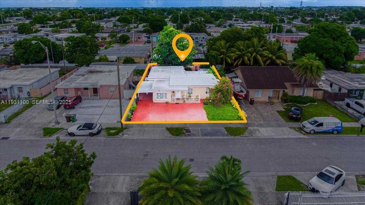 Small Image of 317 WEST 36TH ST #317, Hialeah Number 24