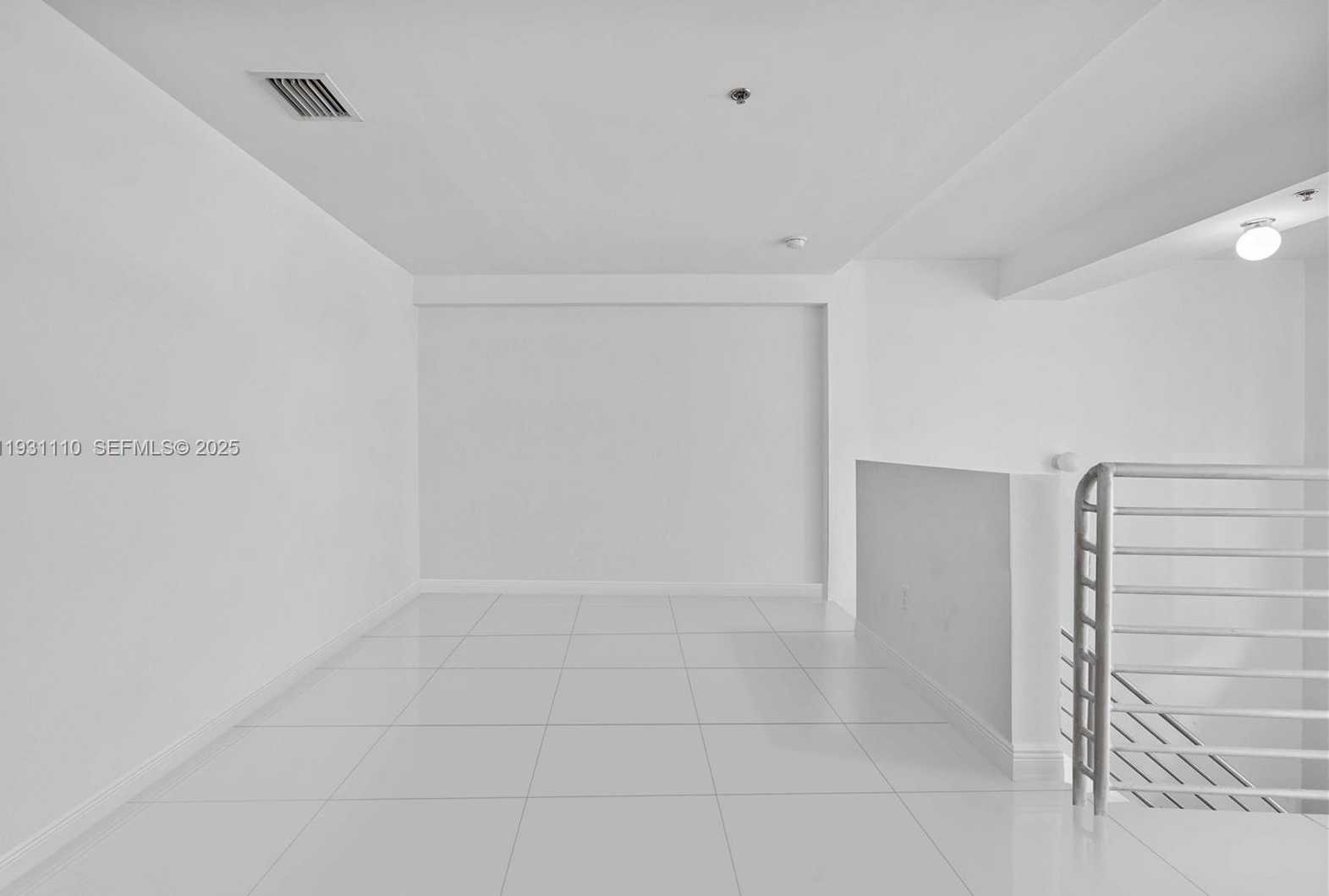 Small Image of 6362 COLLINS AVE #517, Miami Beach Number 13