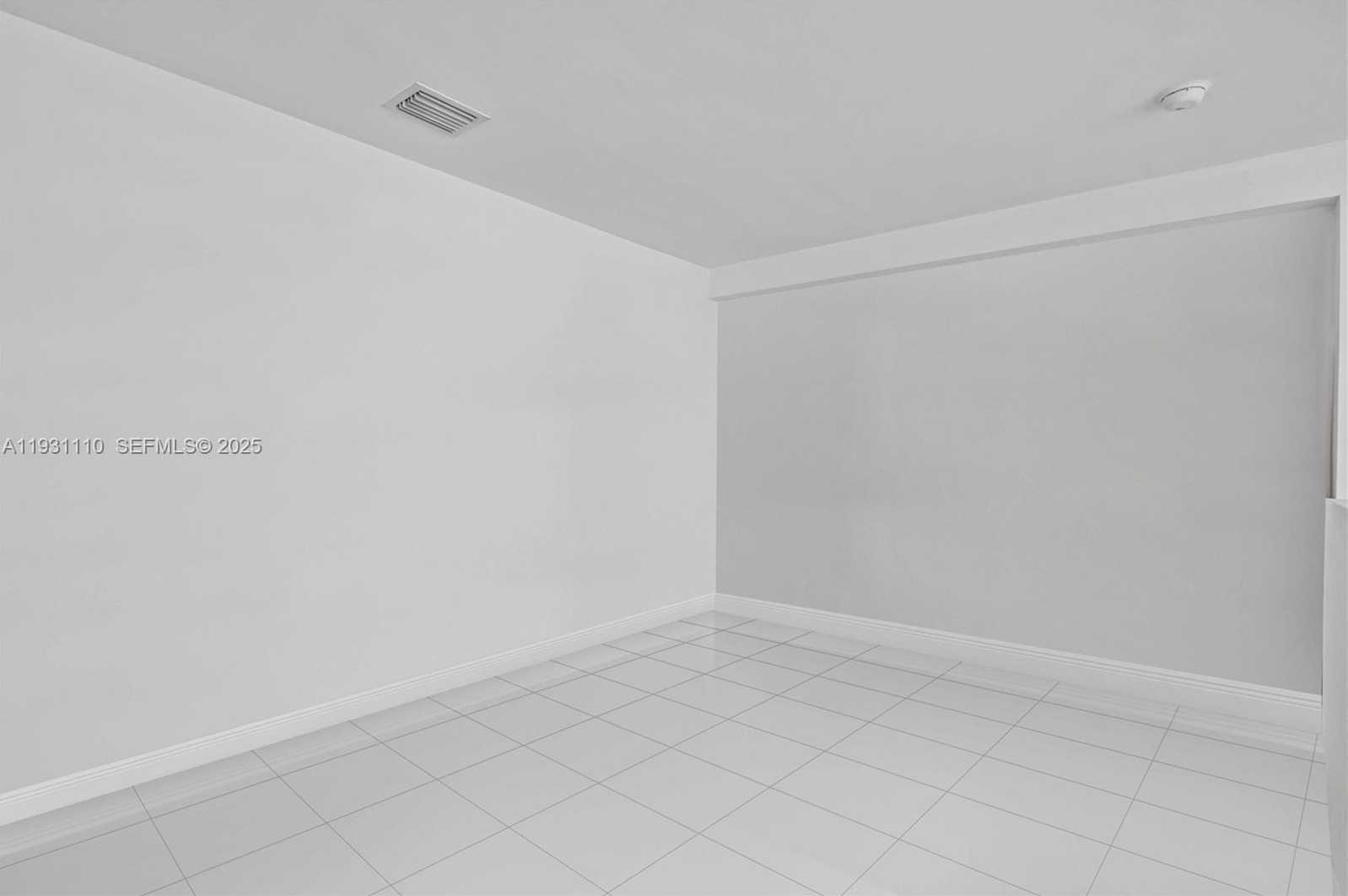 Small Image of 6362 COLLINS AVE #517, Miami Beach Number 18