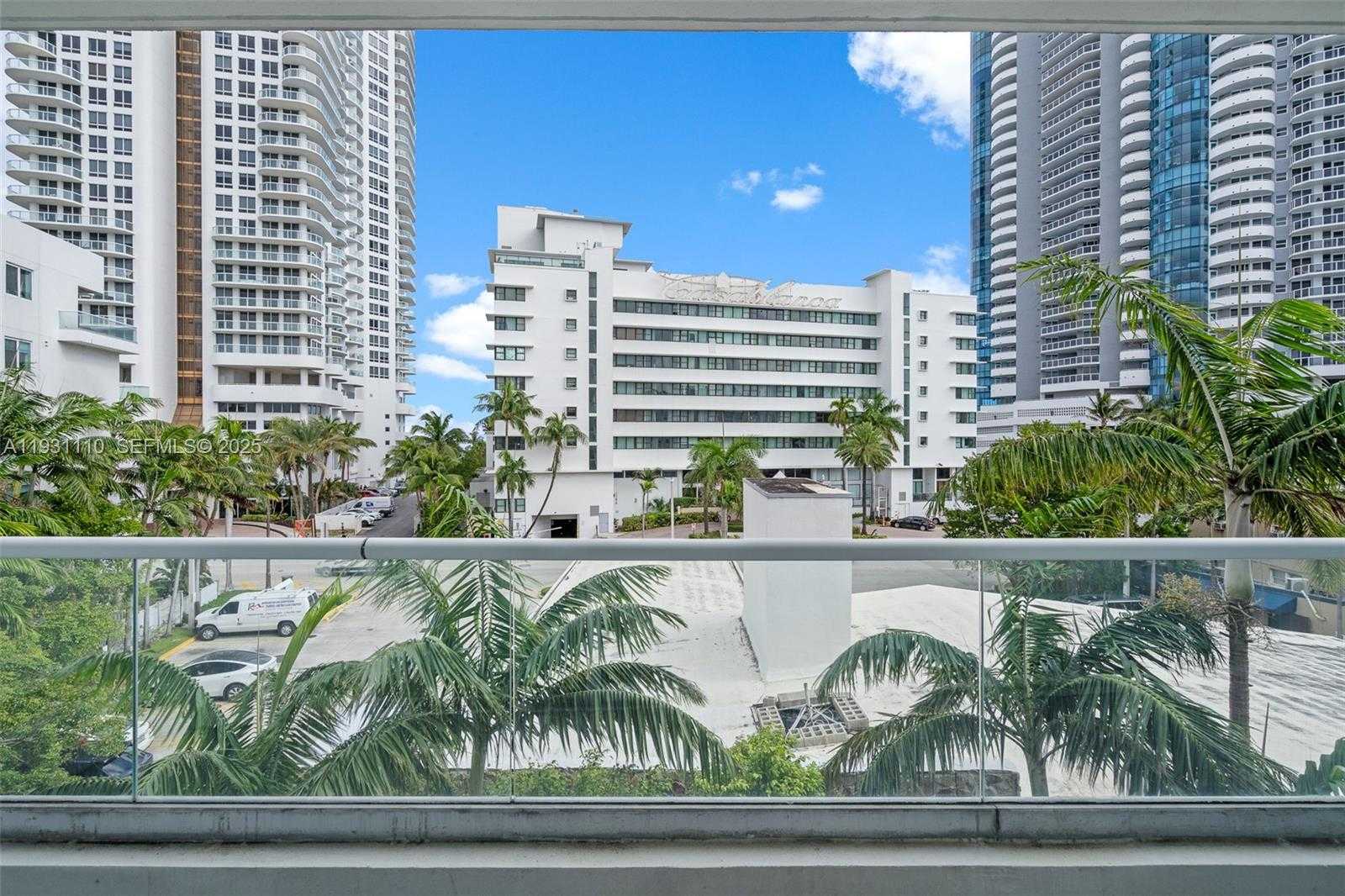 Small Image of 6362 COLLINS AVE #517, Miami Beach Number 22