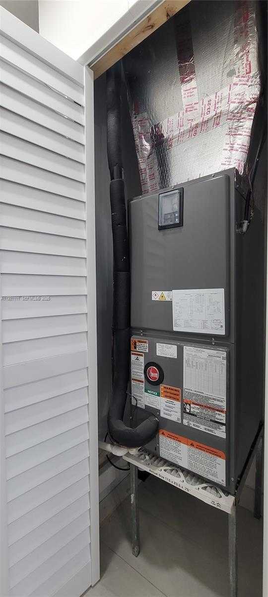 Small Image of 800 JANN AVE, Opa-Locka Number 18