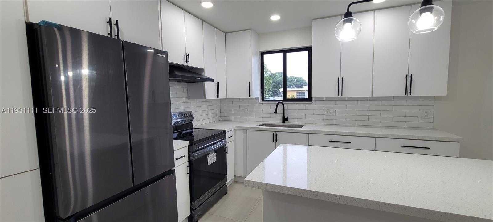 Small Image of 800 JANN AVE, Opa-Locka Number 20