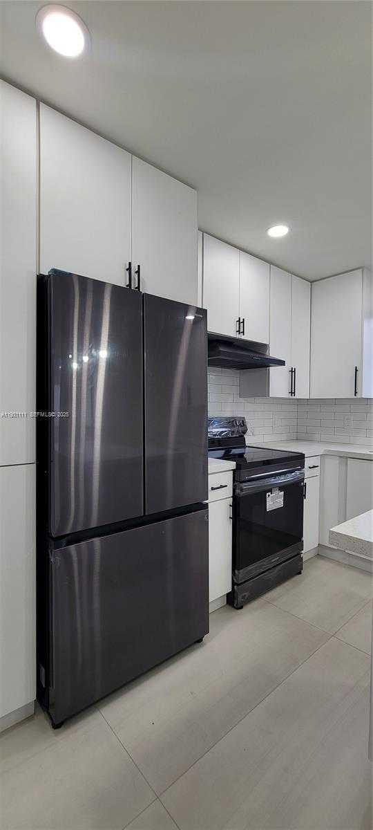 Small Image of 800 JANN AVE, Opa-Locka Number 21