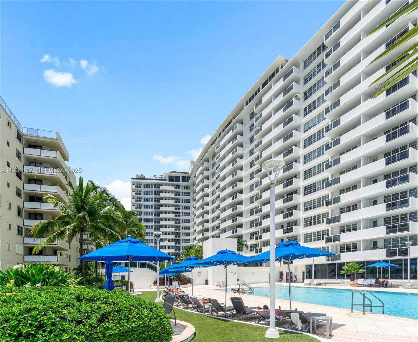 Small Image of 100 LINCOLN RD #509, Miami Beach Number 12