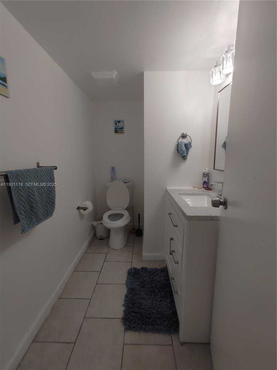 Small Image of 555 NORTH EAST 15TH ST #21F, Miami Number 22
