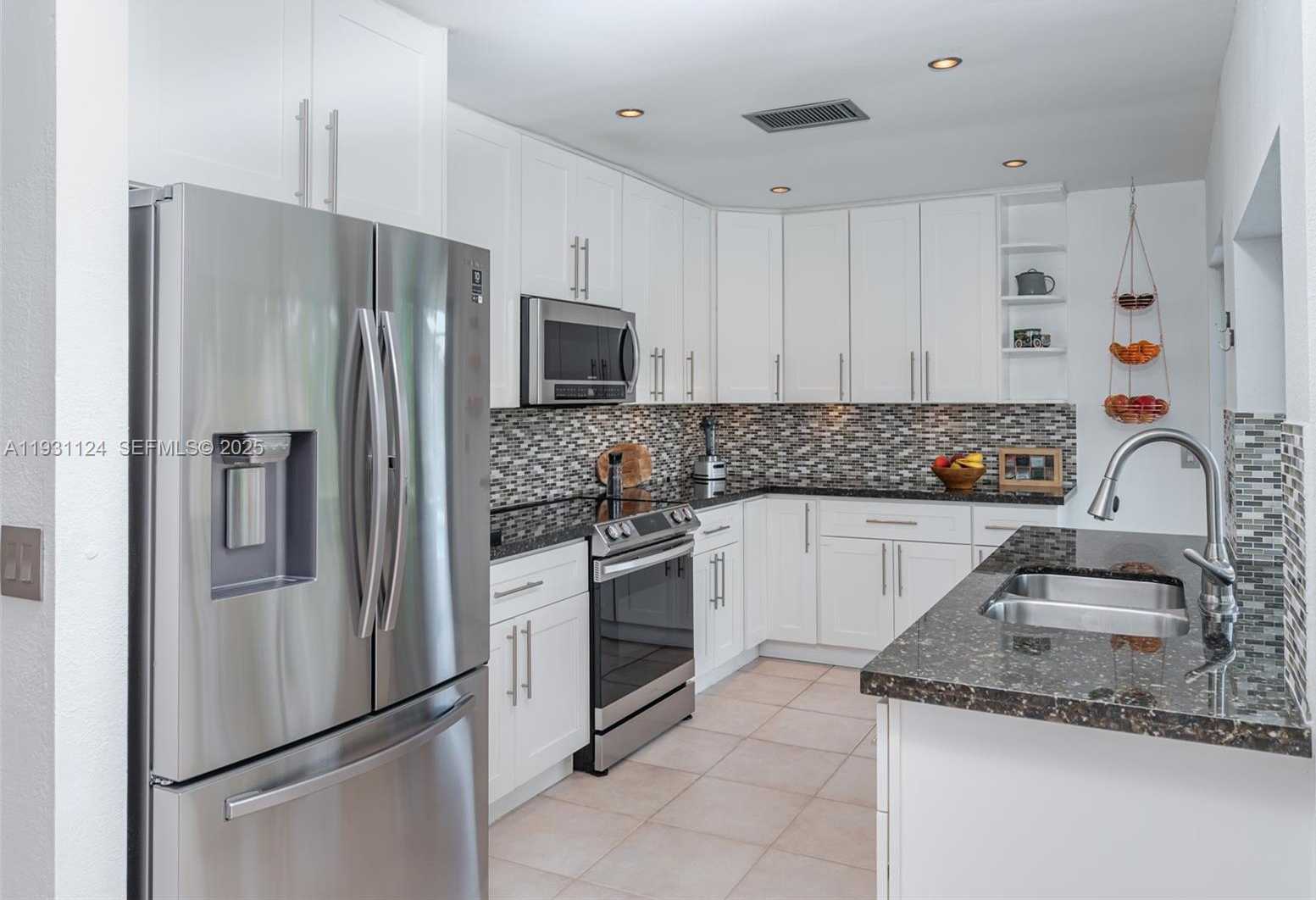 Small Image of 511 SOUTH WEST 168TH AVE, Weston Number 18