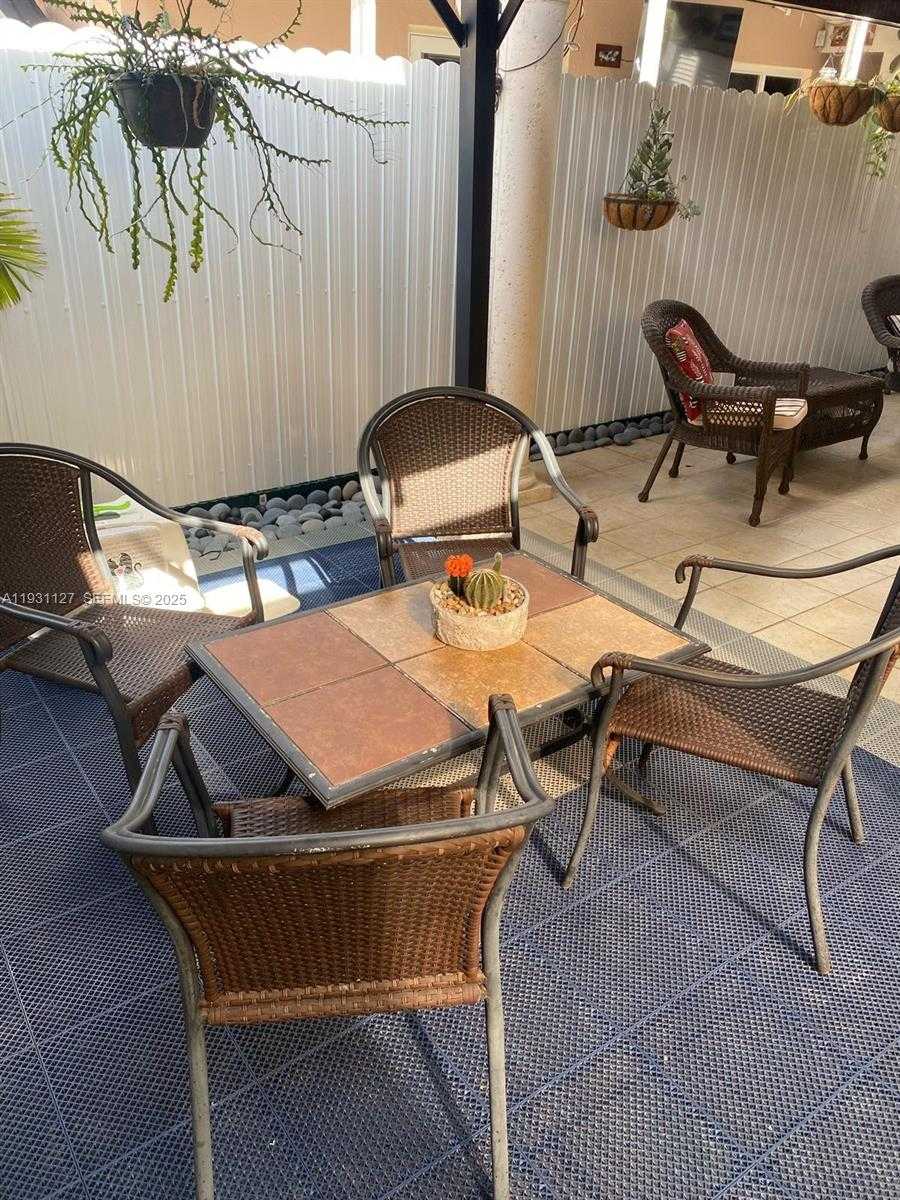 Small Image of 7145 WEST 31ST AVE, Hialeah Number 30