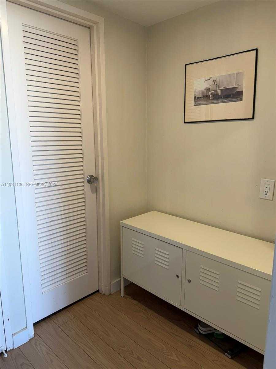 Small Image of 5151 COLLINS AVE #921, Miami Beach Number 23