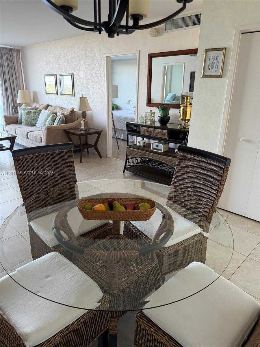 Small Image of 5151 COLLINS AVE #921, Miami Beach Number 24