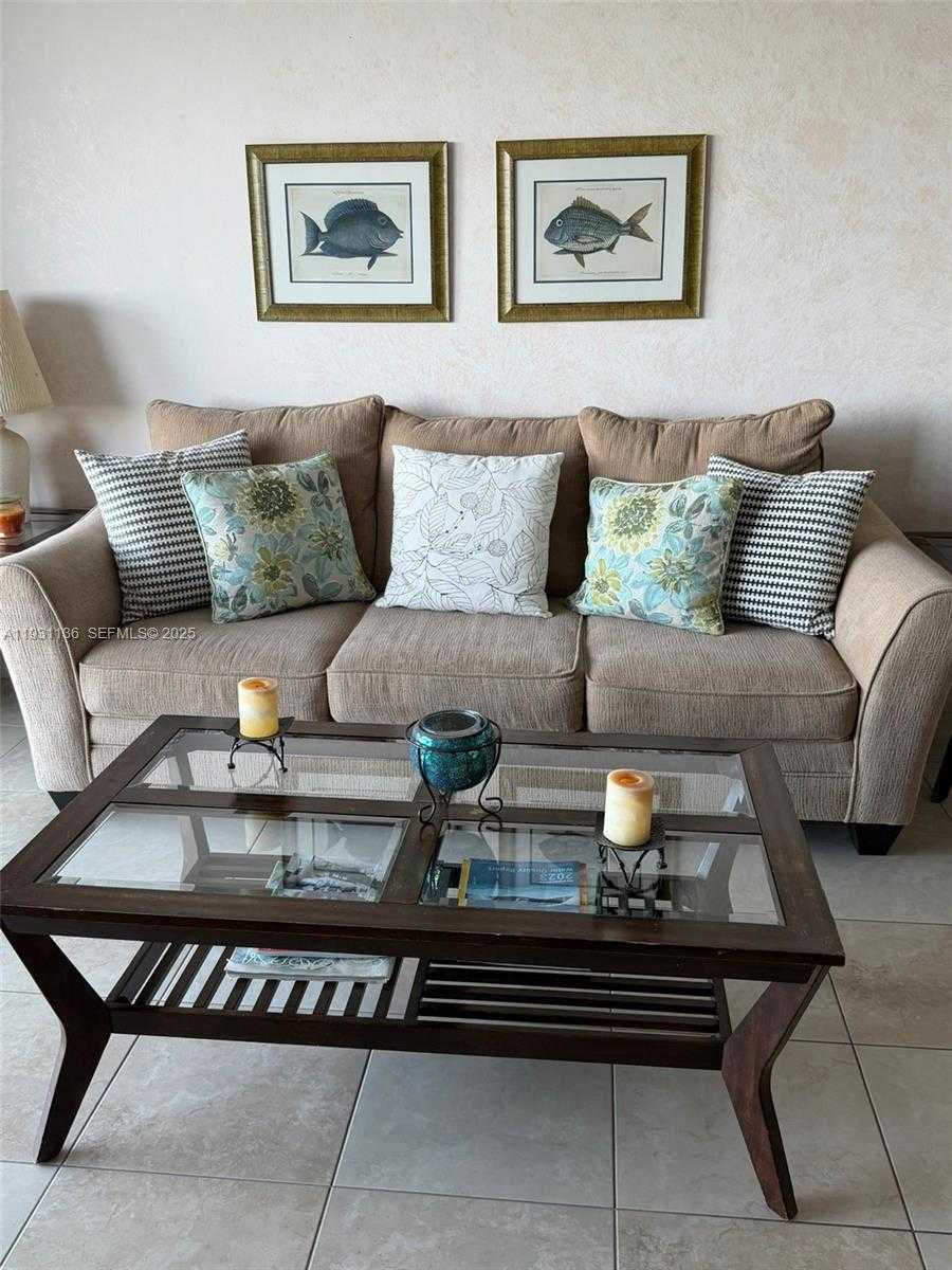 Small Image of 5151 COLLINS AVE #921, Miami Beach Number 5