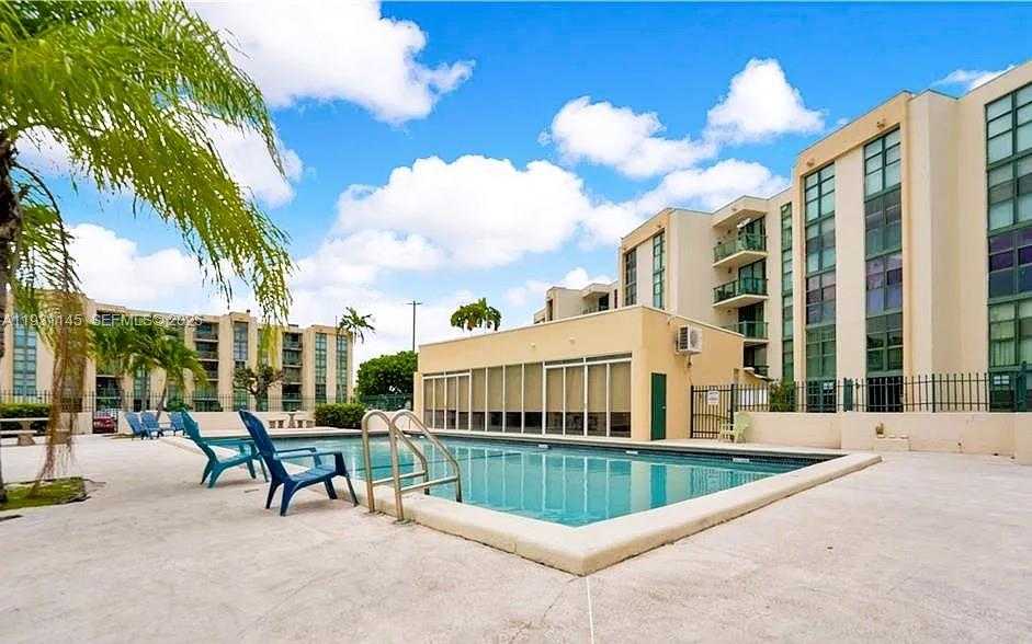 Small Image of 11790 SOUTH WEST 18TH ST #218-3, Miami Number 4