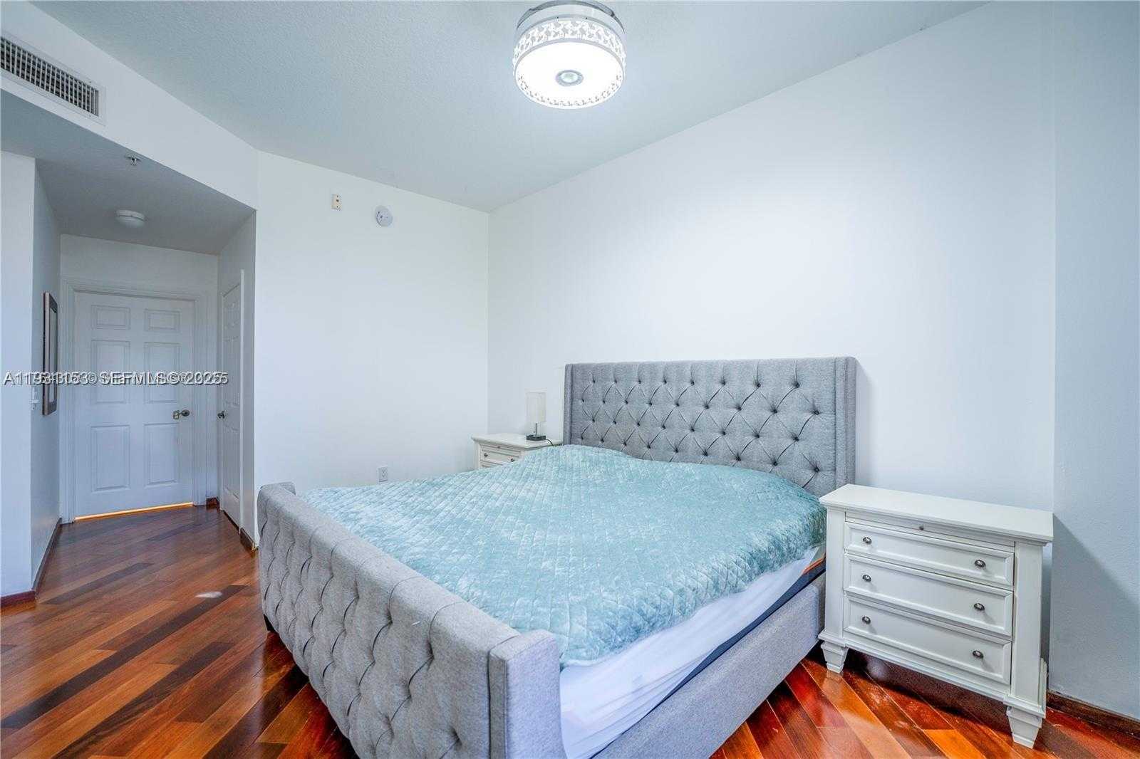 Small Image of 3001 NORTH EAST 185TH ST #127, Aventura Number 19