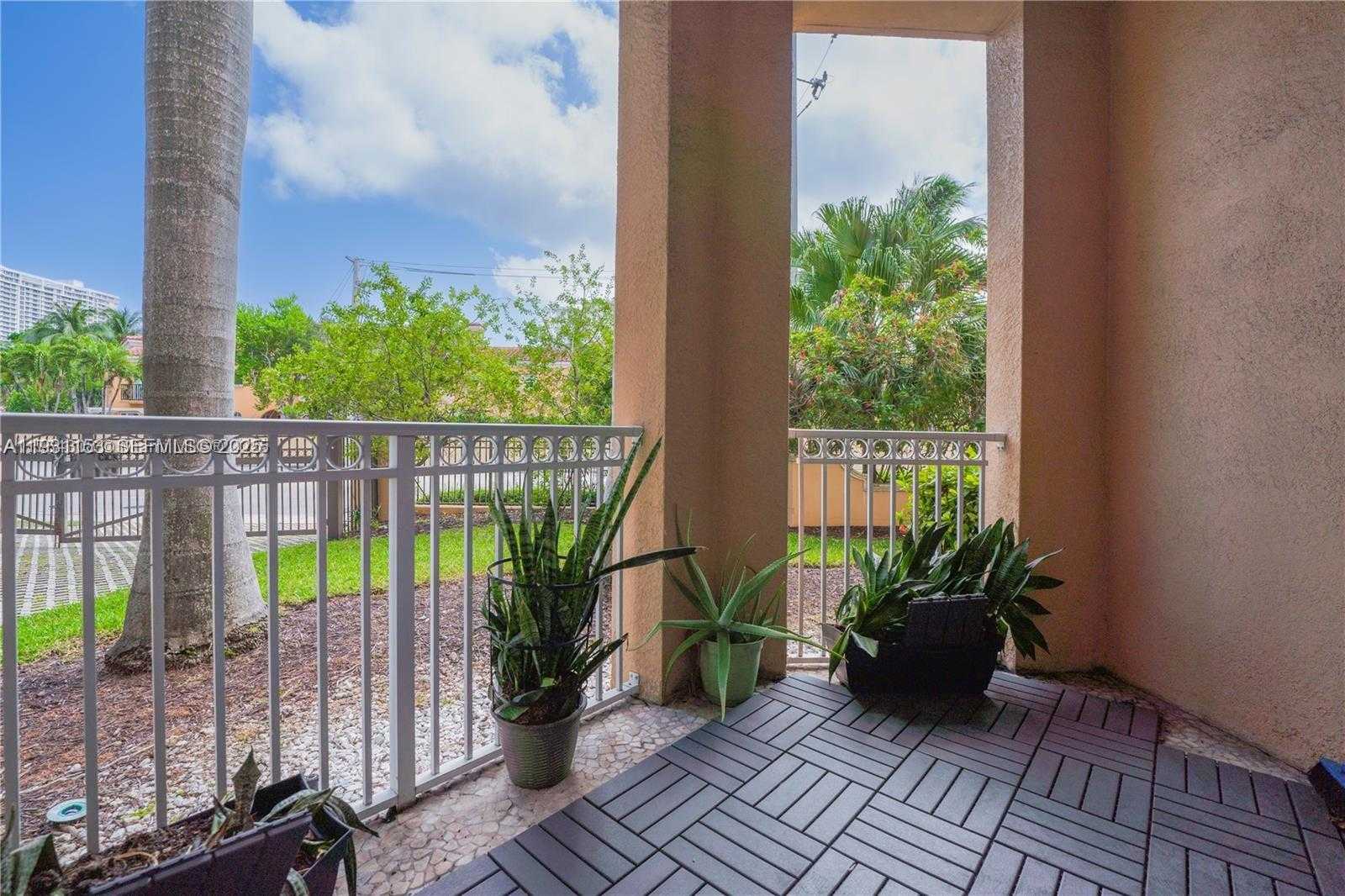 Small Image of 3001 NORTH EAST 185TH ST #127, Aventura Number 6
