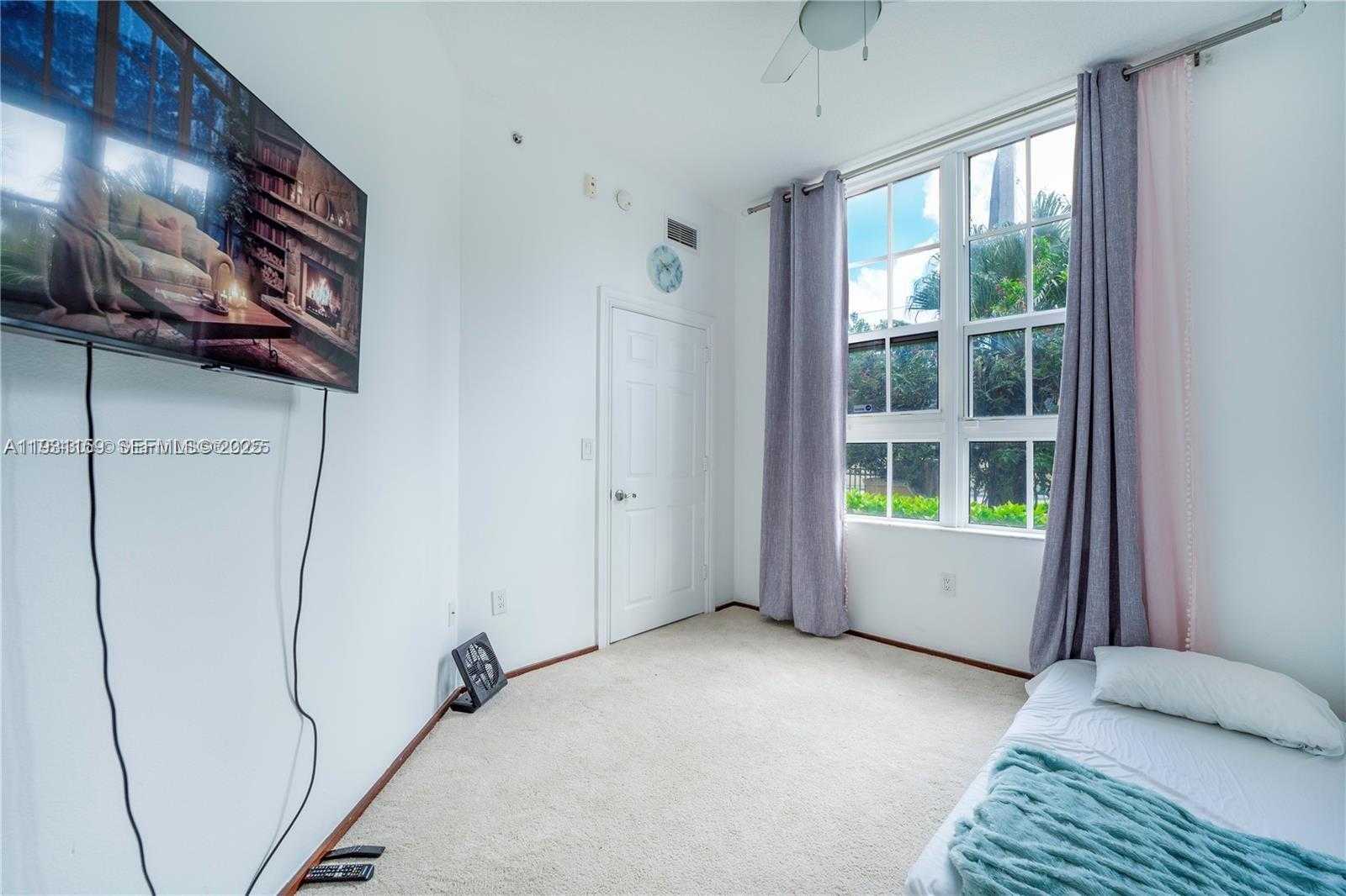 Small Image of 3001 NORTH EAST 185TH ST #127, Aventura Number 8