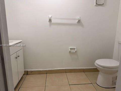 Small Image of 9351 FONTAINEBLEAU BLVD #B404, Miami Number 17