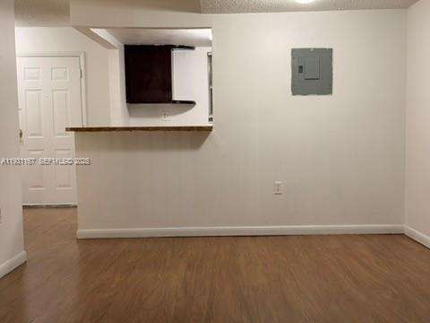 Small Image of 9351 FONTAINEBLEAU BLVD #B404, Miami Number 5