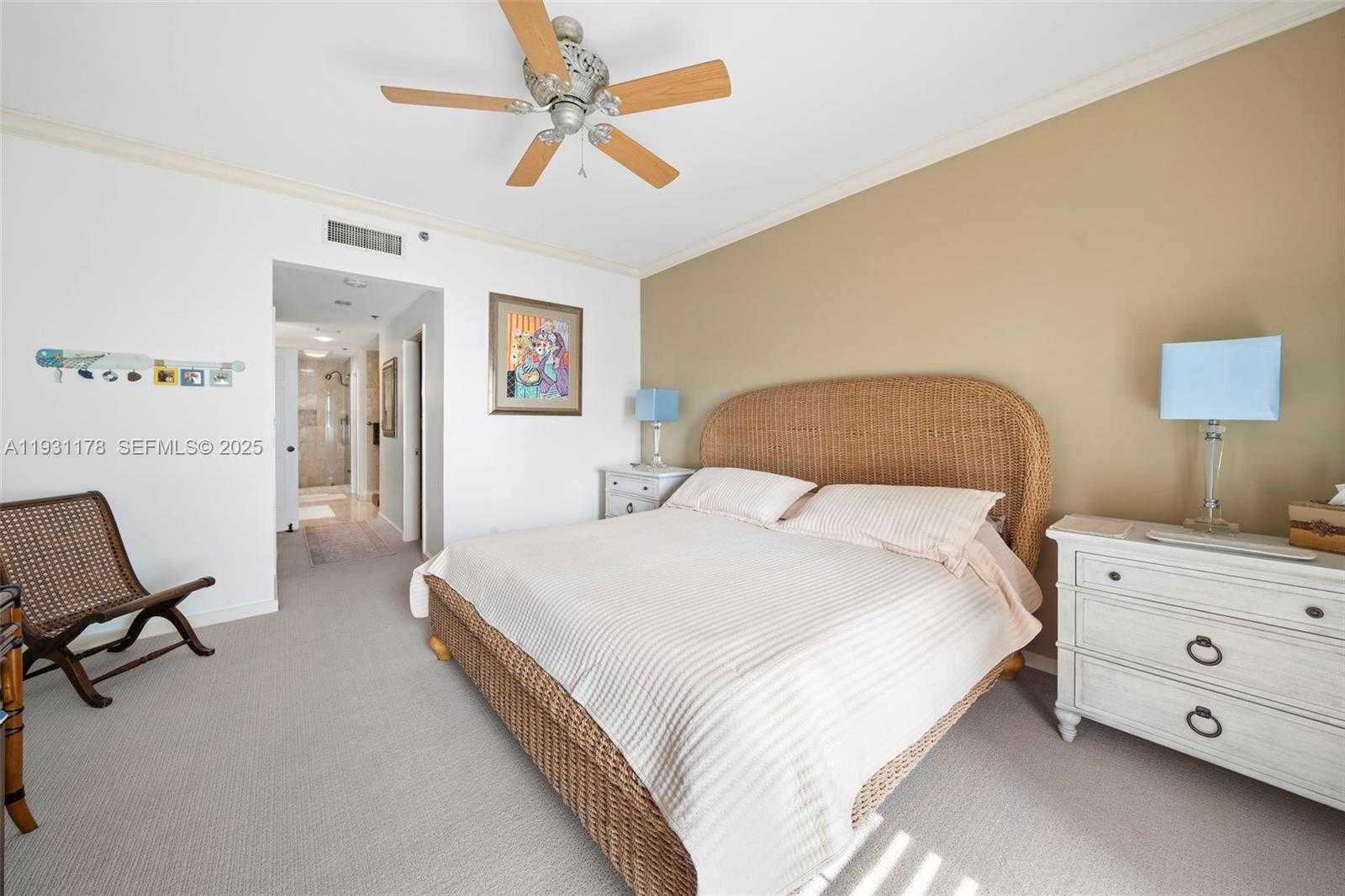 Small Image of 2332 FISHER ISLAND DR #4302, Miami Beach Number 17