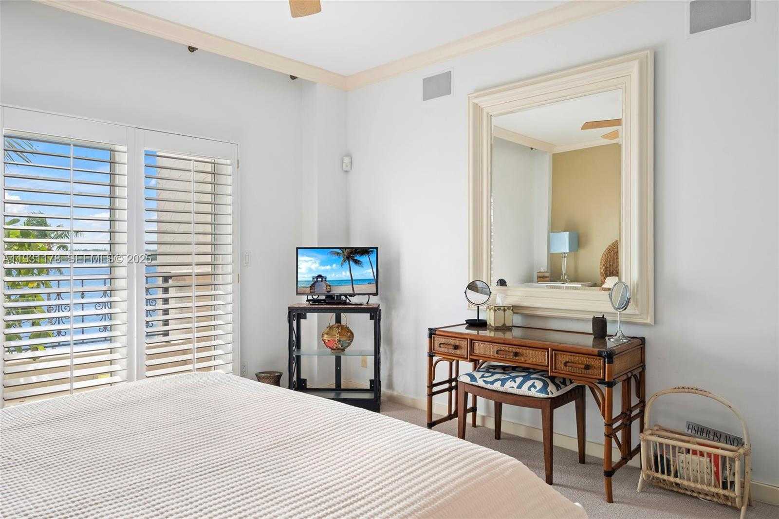 Small Image of 2332 FISHER ISLAND DR #4302, Miami Beach Number 18