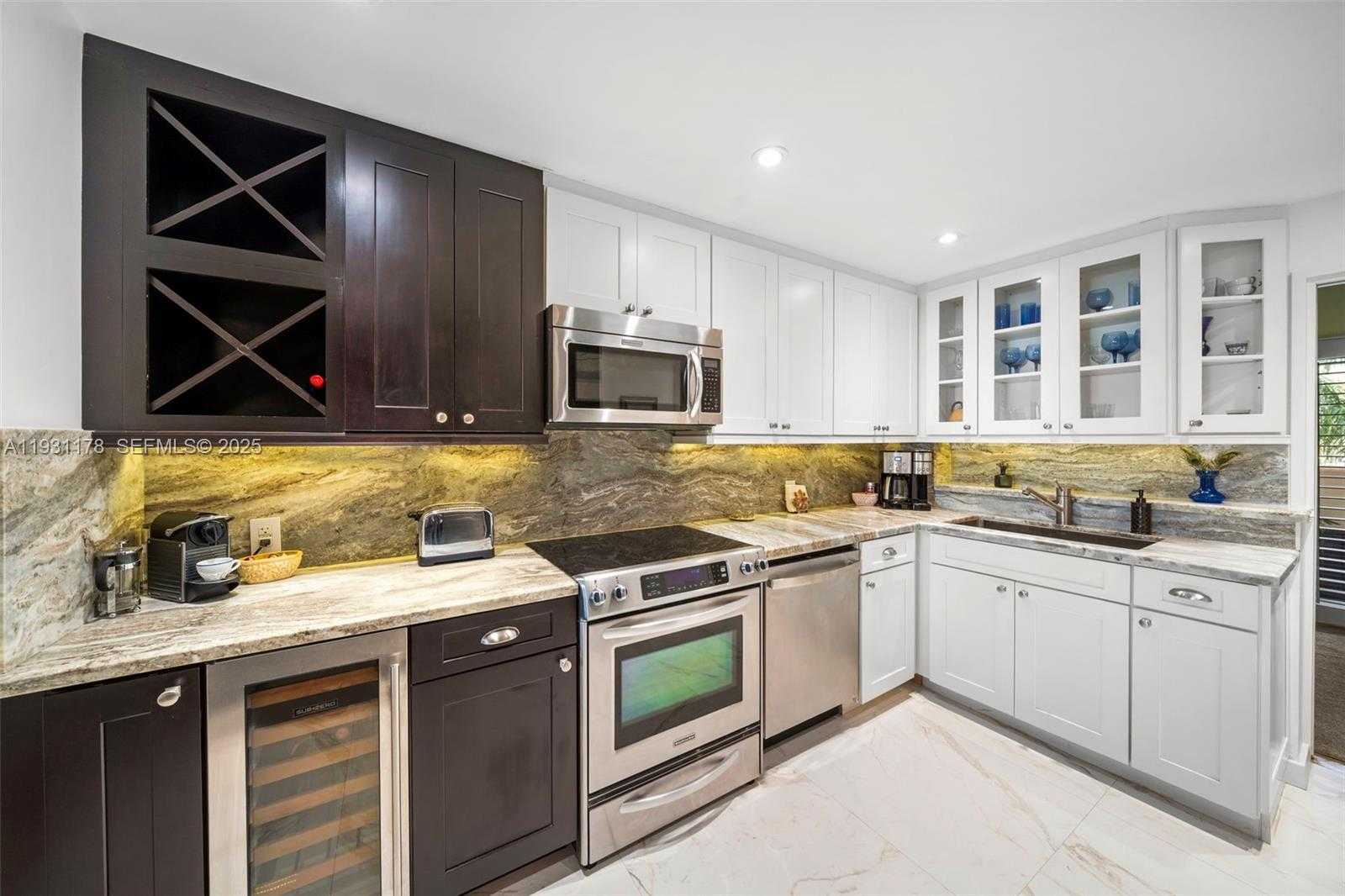 Small Image of 2332 FISHER ISLAND DR #4302, Miami Beach Number 28