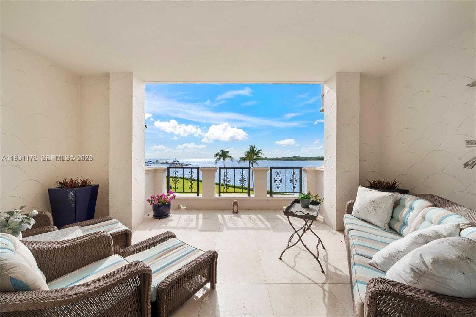 Small Image of 2332 FISHER ISLAND DR #4302, Miami Beach Number 6