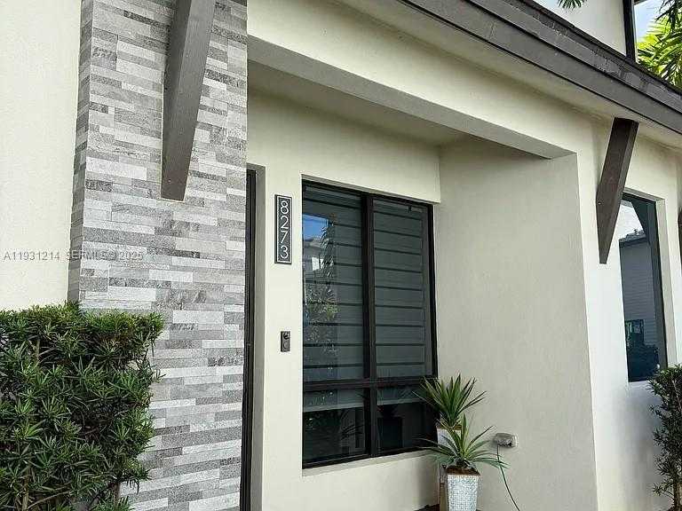 Small Image of 8273 NORTH WEST 47TH TER, Doral Number 29