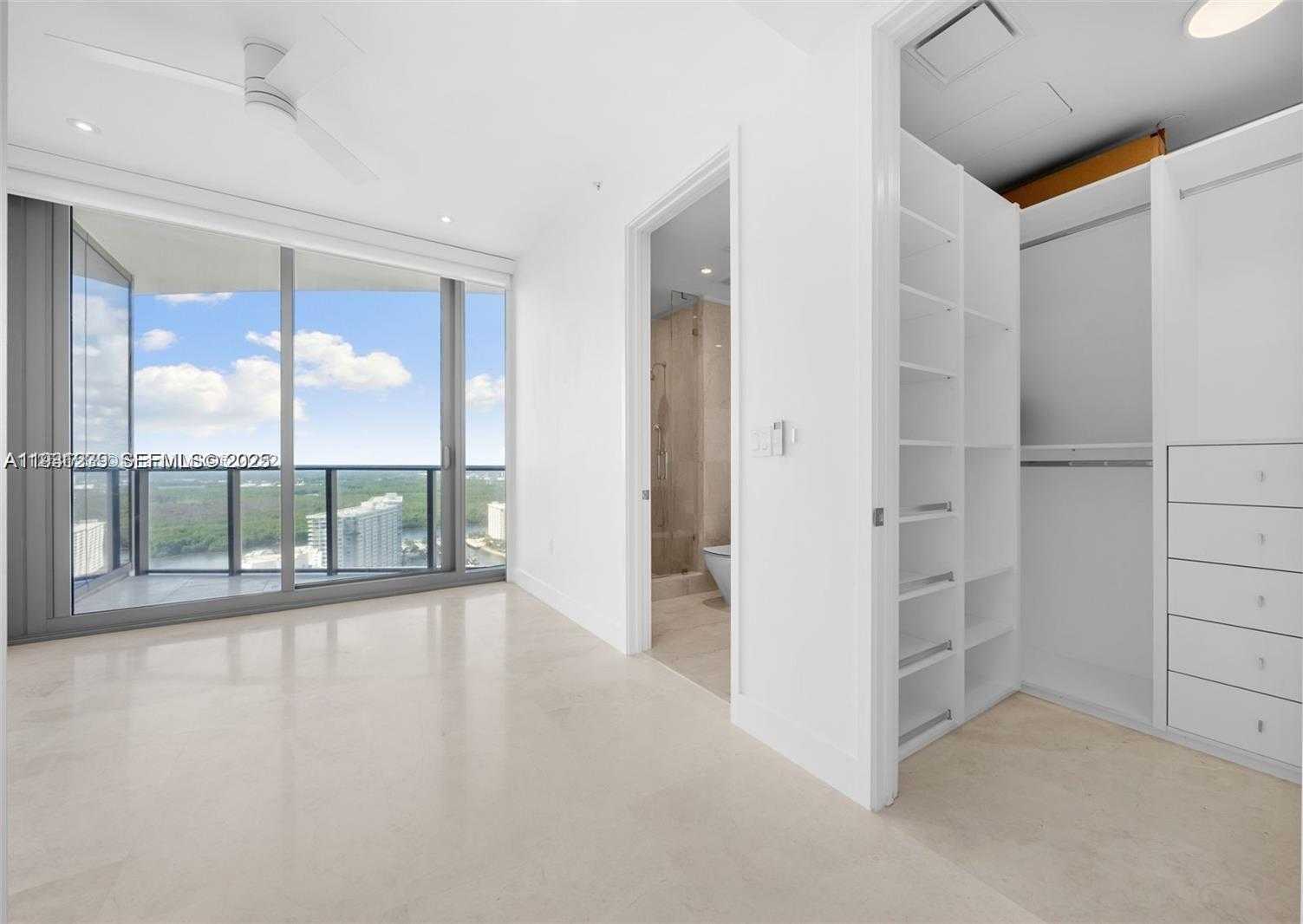 Small Image of 15701 COLLINS AVE #2803, Sunny Isles Beach Number 20