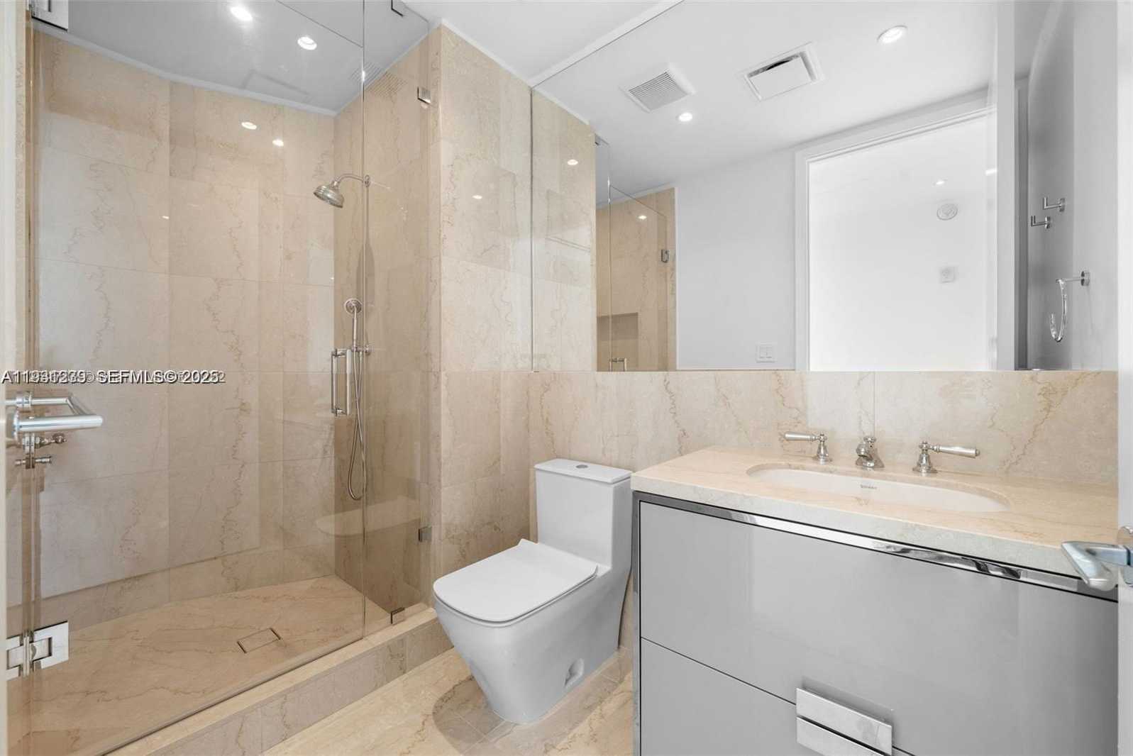 Small Image of 15701 COLLINS AVE #2803, Sunny Isles Beach Number 22