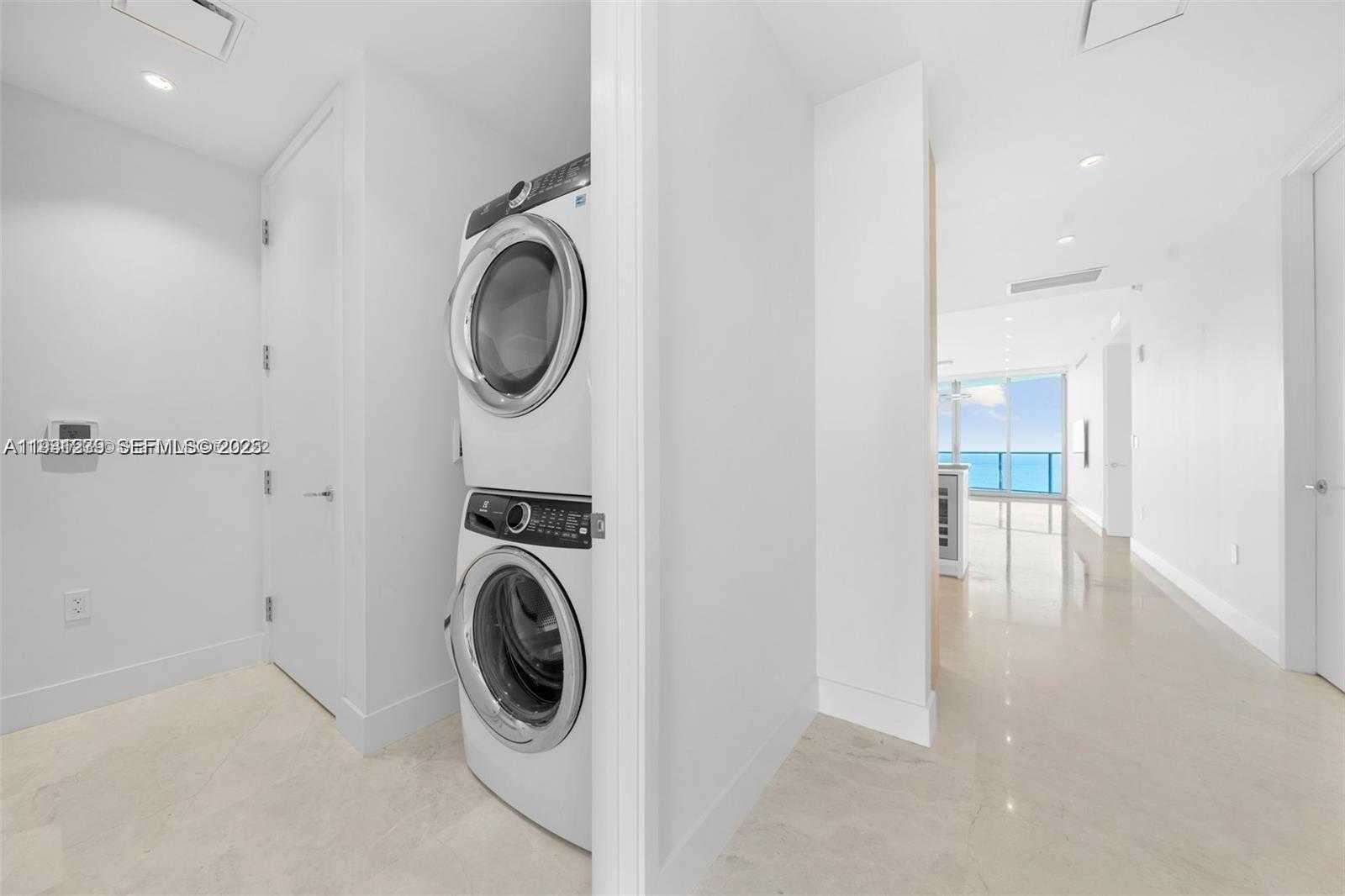 Small Image of 15701 COLLINS AVE #2803, Sunny Isles Beach Number 25