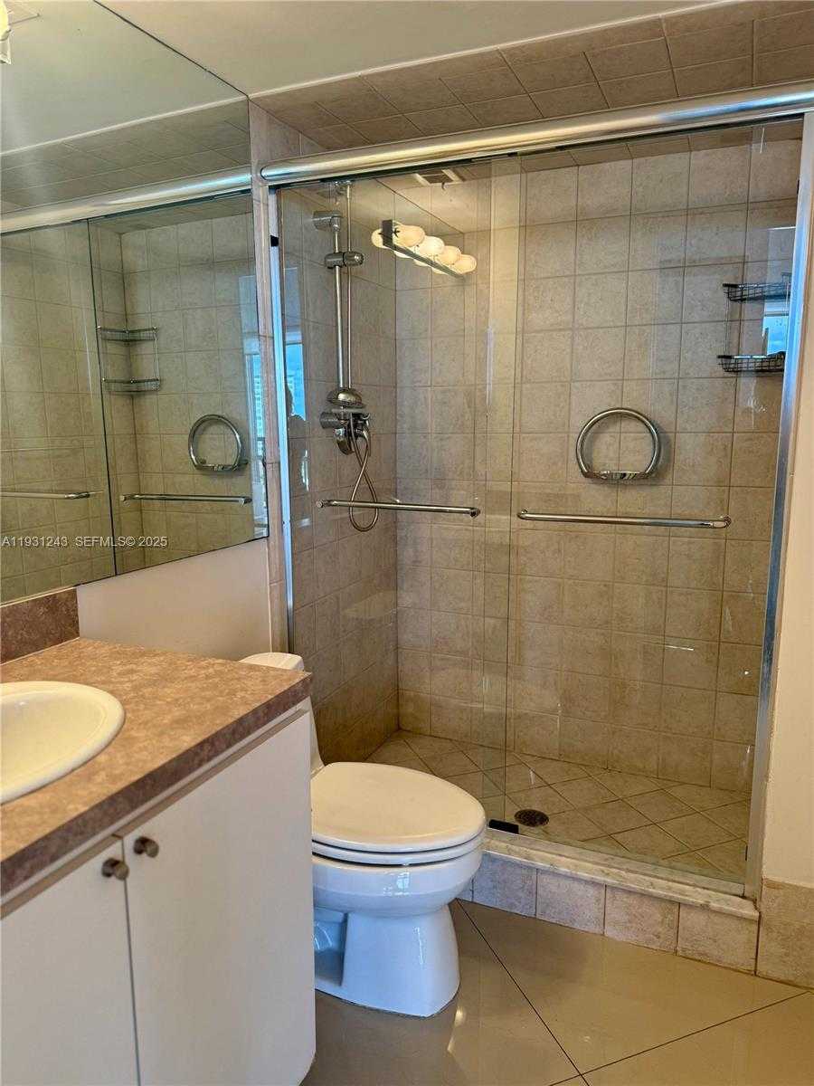 Imagen de Pequeño Objeto