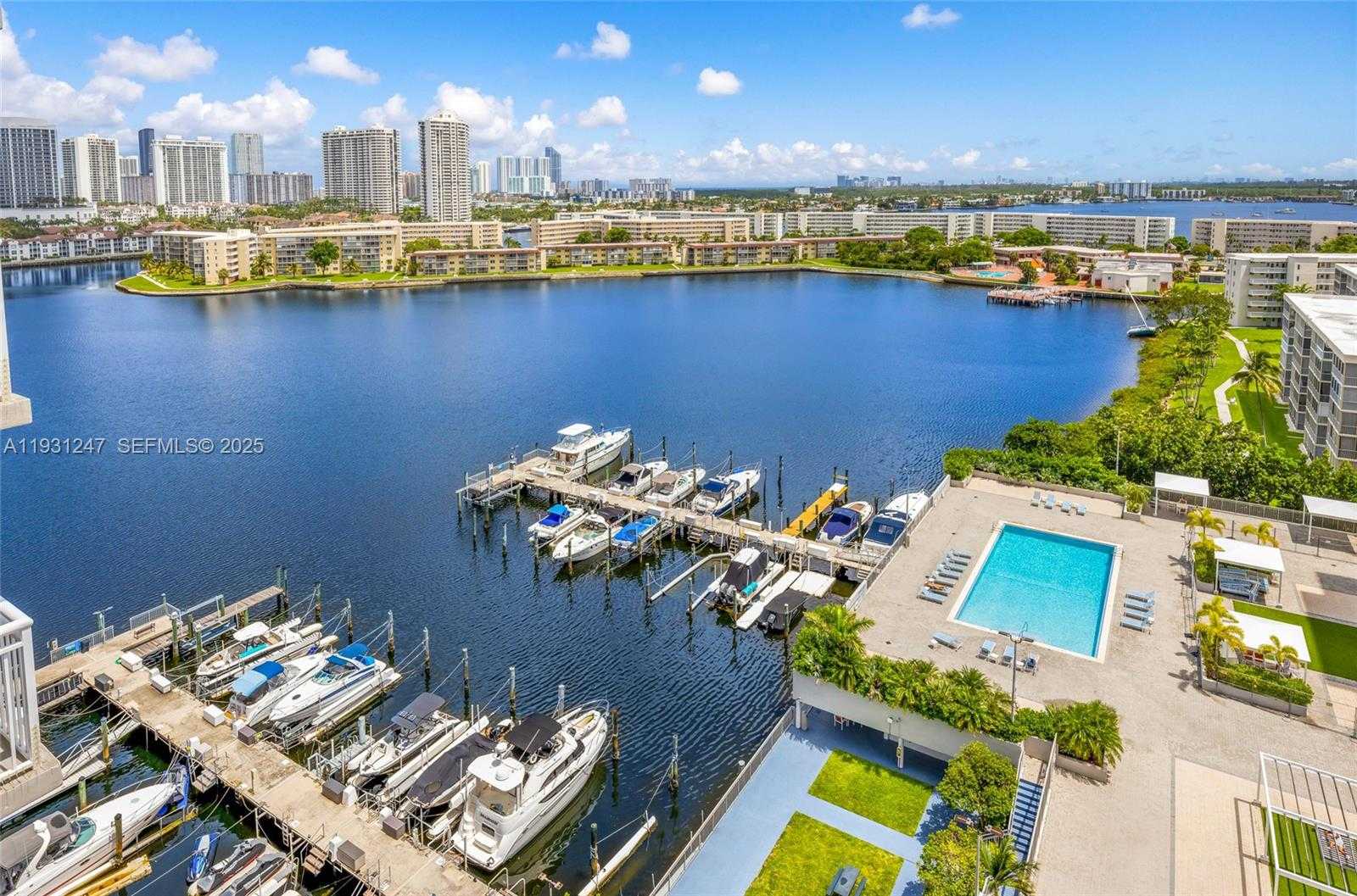Small Image of 18081 BISCAYNE BLVD #1401, Aventura Number 9