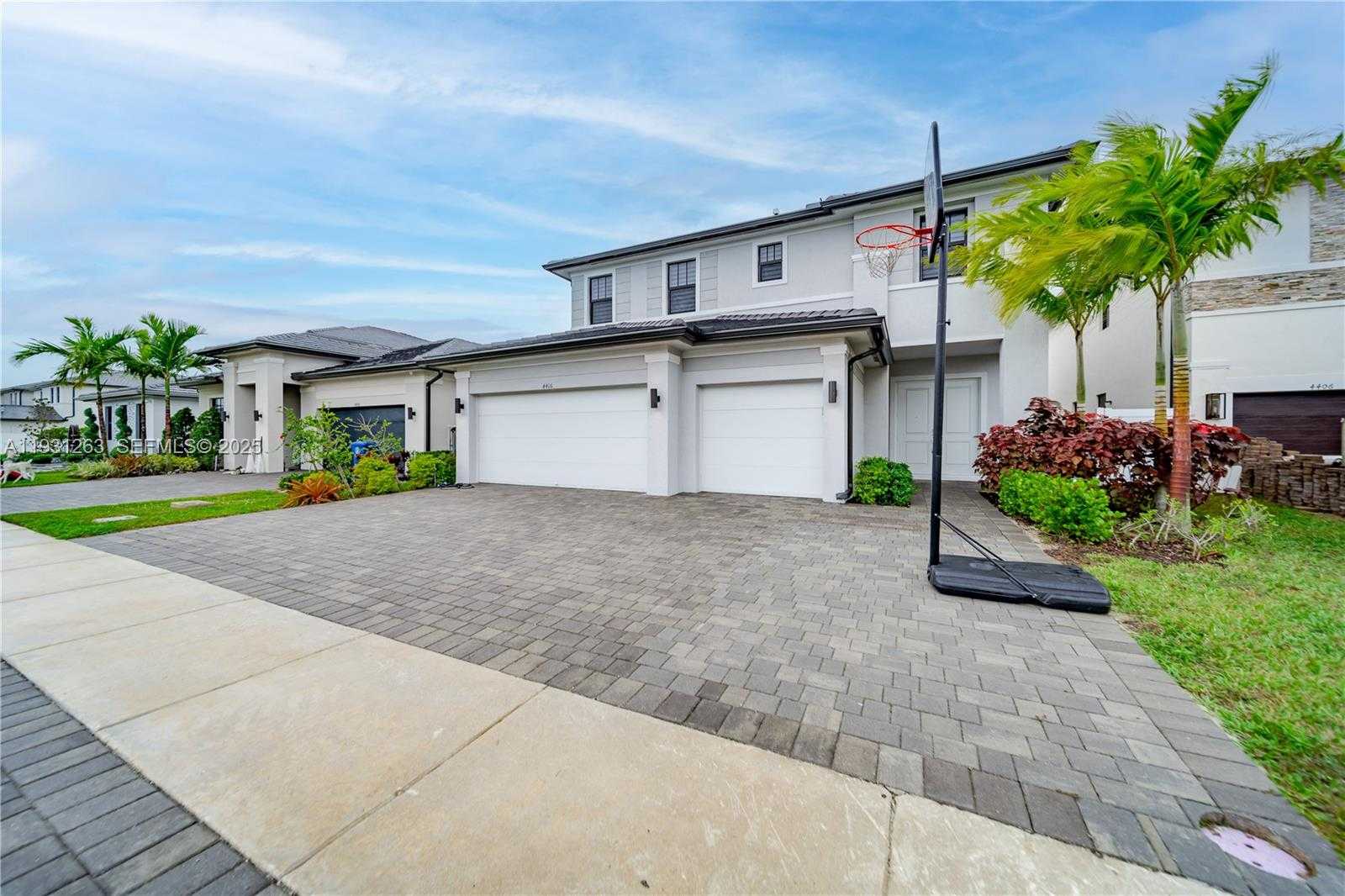 Small Image of 4416 SOUTH WEST 174TH AVE #4416, Miramar Number 2