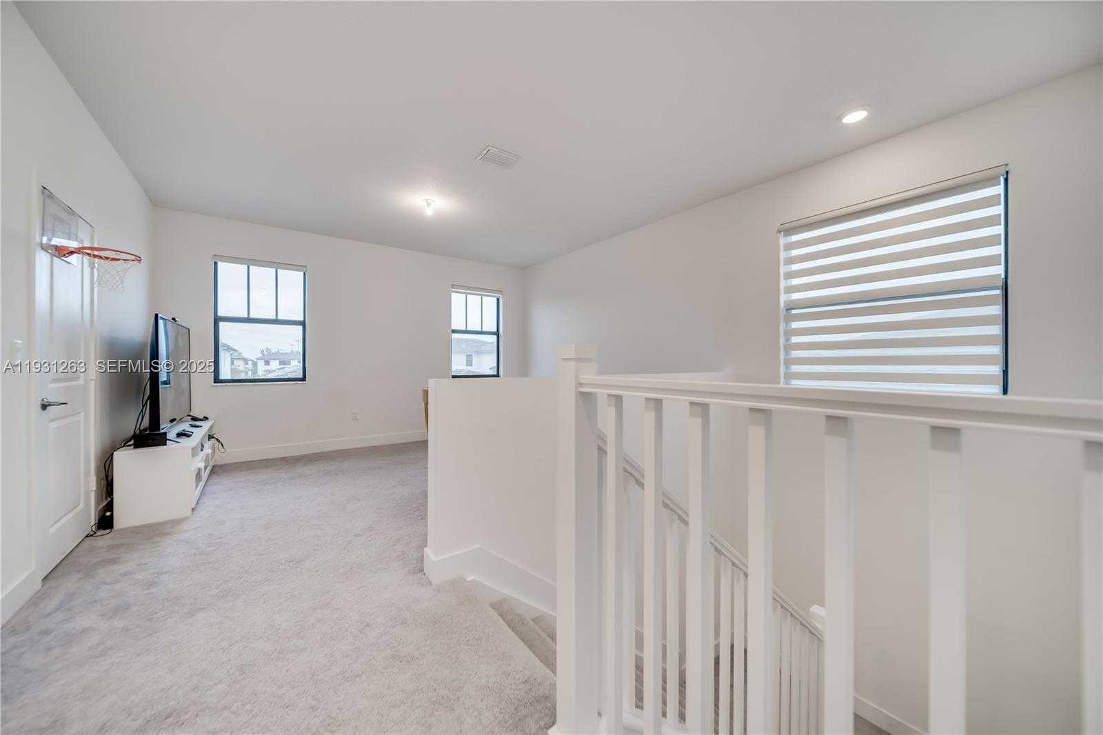 Small Image of 4416 SOUTH WEST 174TH AVE #4416, Miramar Number 25