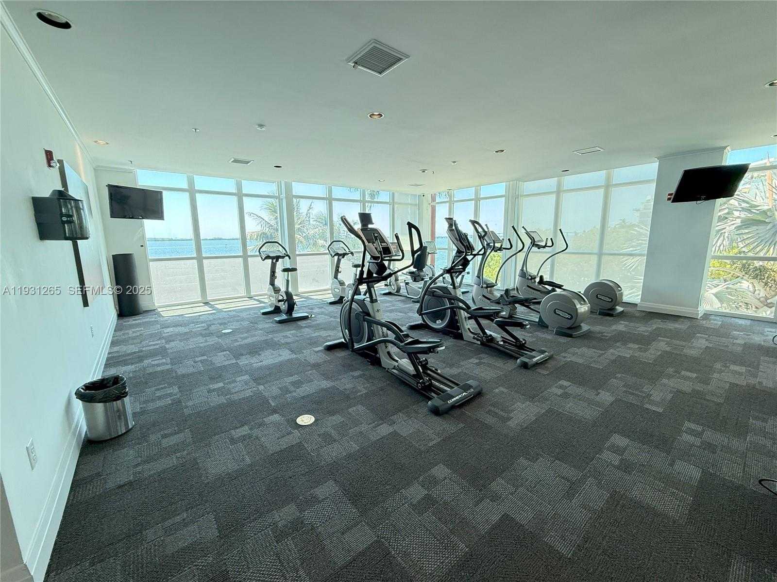 Small Image of 1155 BRICKELL BAY DR #2108, Miami Number 34