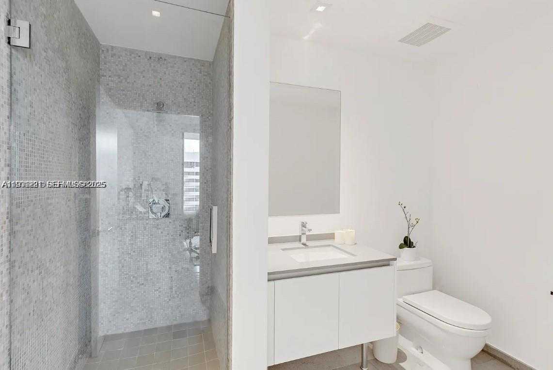 Small Image of 88 SOUTH WEST 7TH ST #1710, Miami Number 9