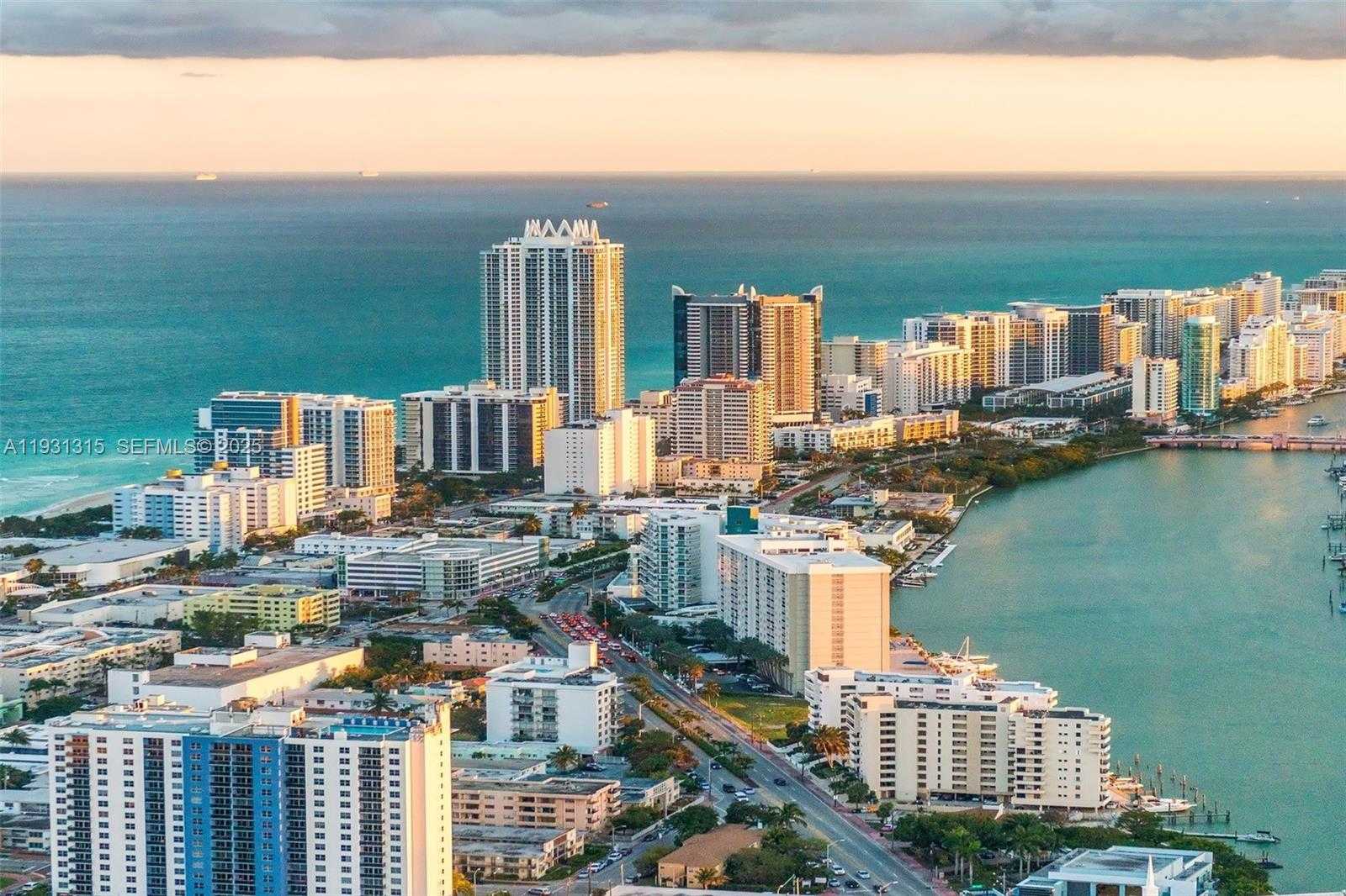 Small Image of 6365 COLLINS AVE #3911, Miami Beach Number 23