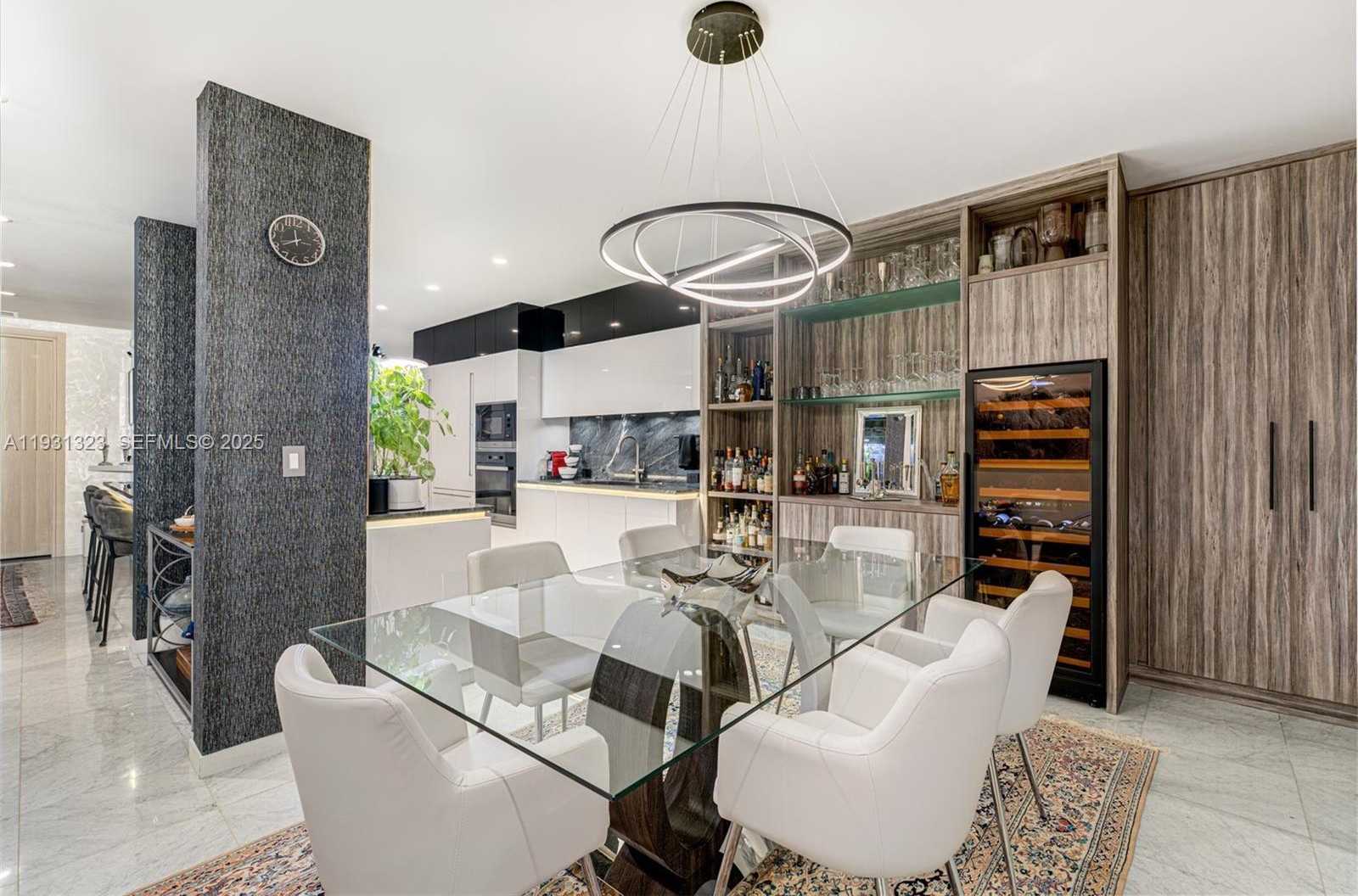 Imagen de Pequeño Objeto