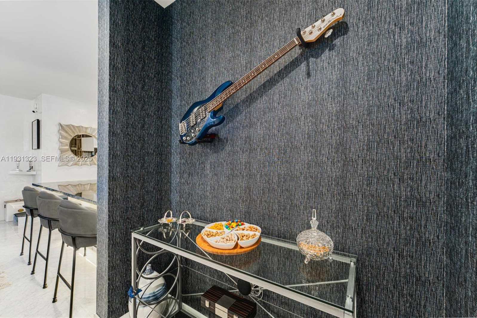 Imagen de Pequeño Objeto