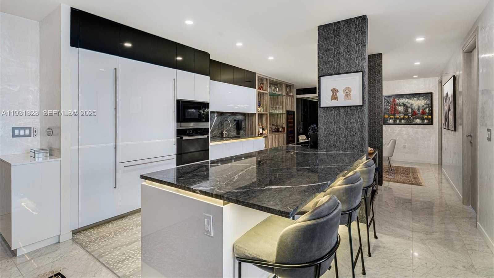 Imagen de Pequeño Objeto