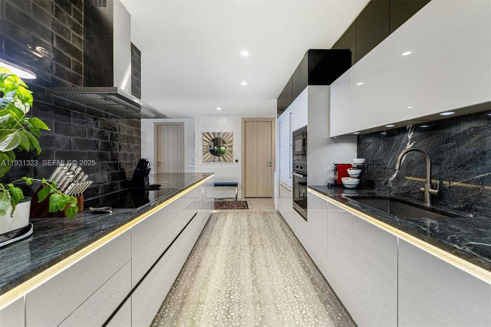 Imagen de Pequeño Objeto