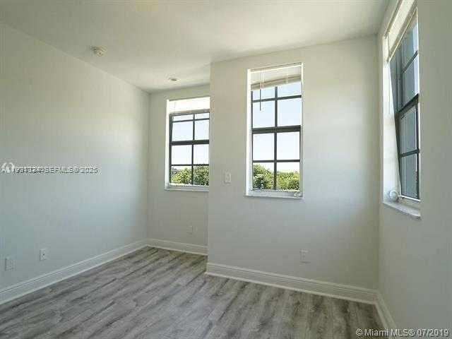 Small Image of 7738 NORTH WEST 5TH ST #7744, Plantation Number 10