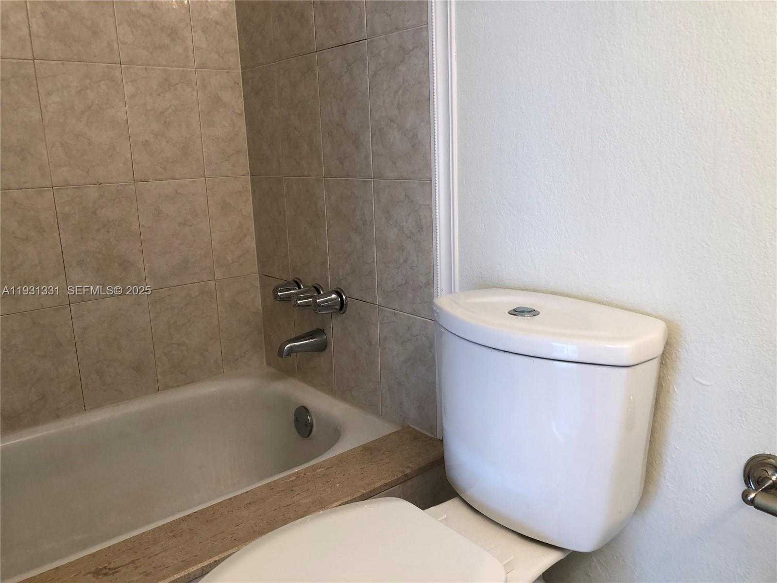 Imagen de Pequeño Objeto