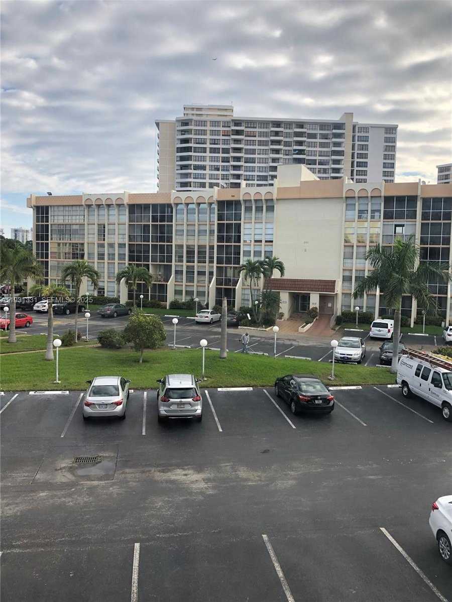 Imagen de Pequeño Objeto