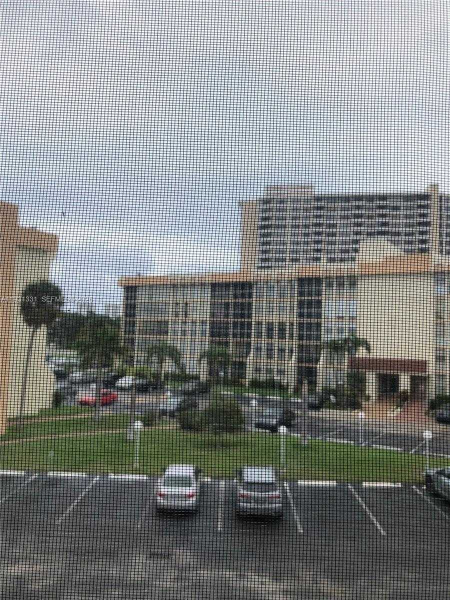 Imagen de Pequeño Objeto