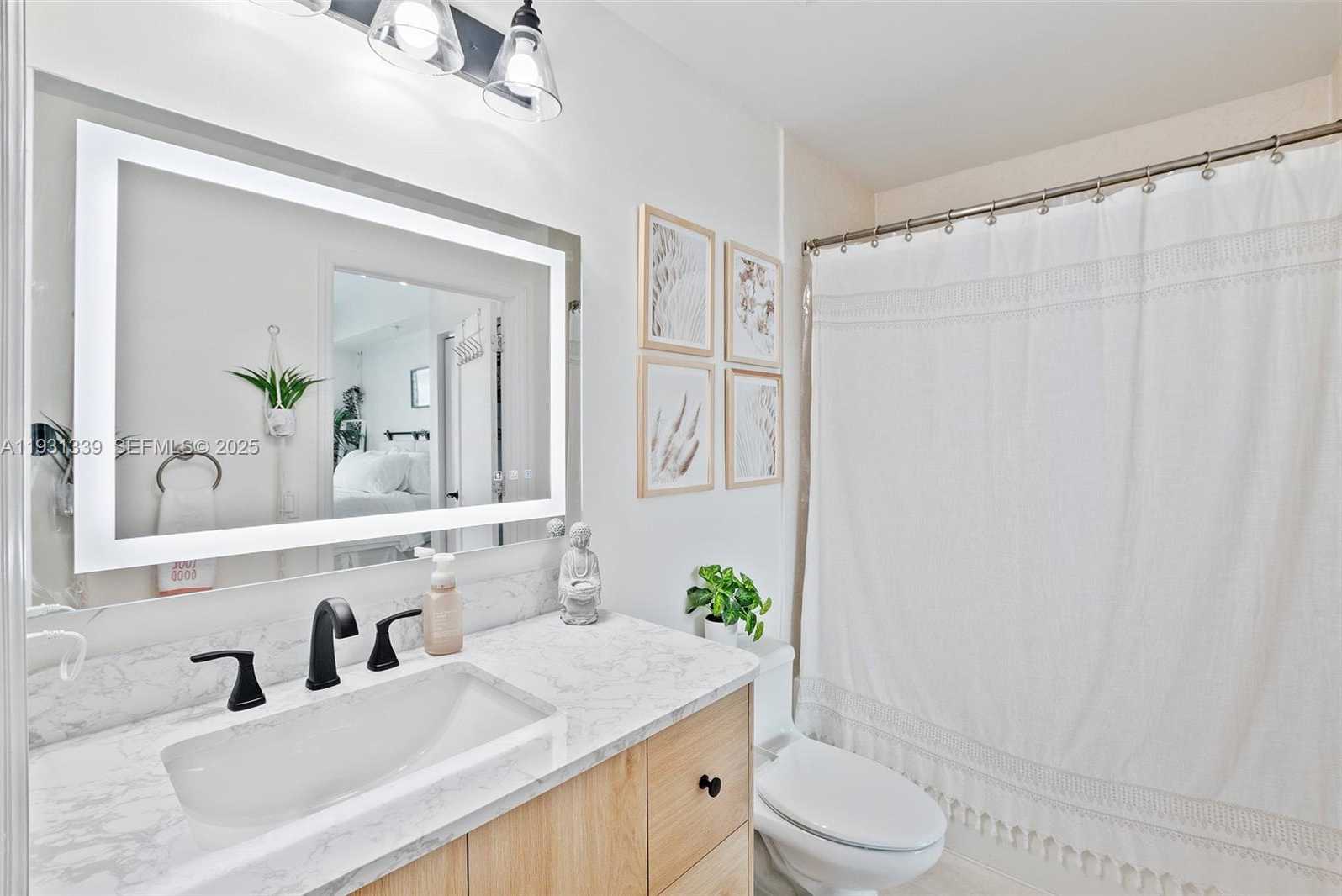 Small Image of 60 SOUTH WEST 13TH ST #3603, Miami Number 19