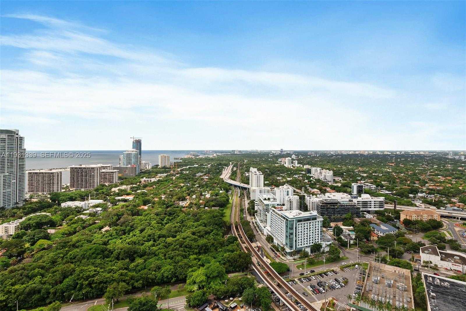 Small Image of 60 SOUTH WEST 13TH ST #3603, Miami Number 22