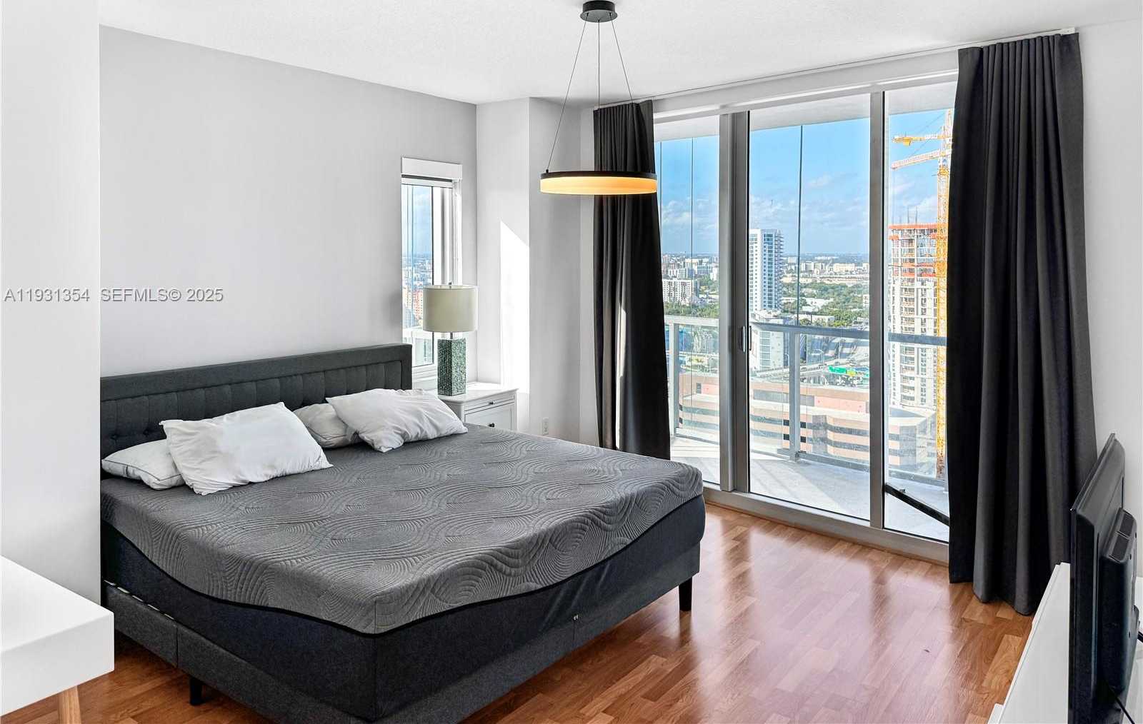 Small Image of 185 SOUTH WEST 7TH ST #2701, Miami Number 11