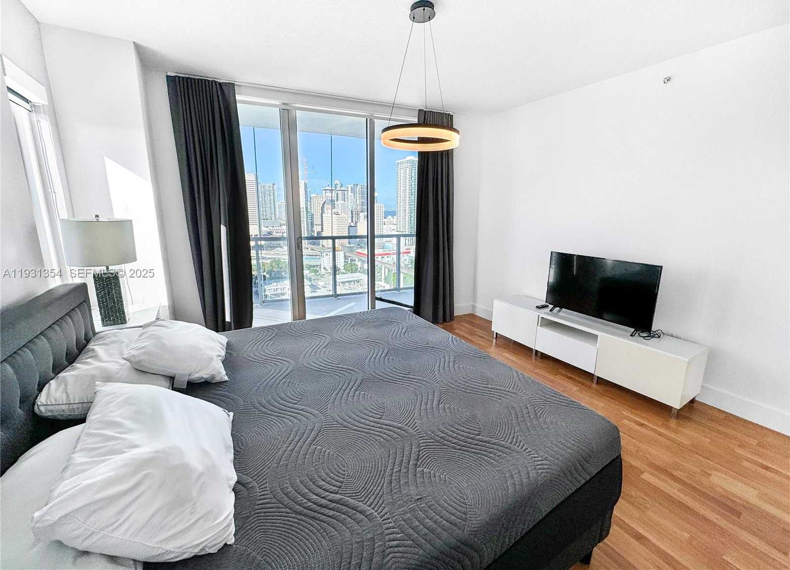 Small Image of 185 SOUTH WEST 7TH ST #2701, Miami Number 14