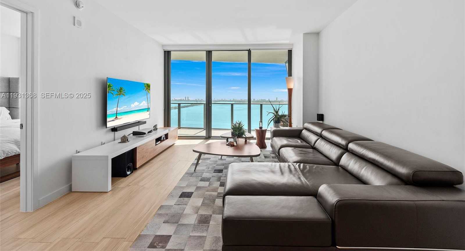 Small Image of 460 NORTH EAST 28TH ST #3903, Miami Number 12